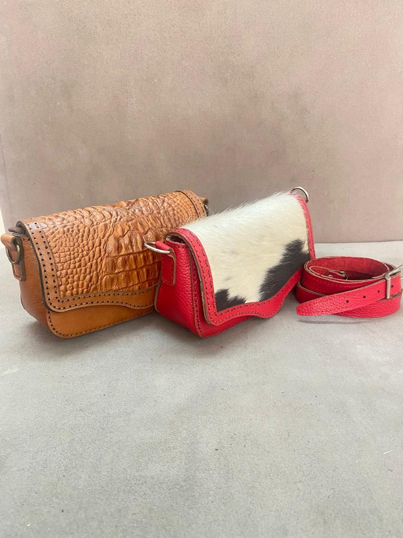  کیف دوشی زنانه چرم طبیعی مدل A502 