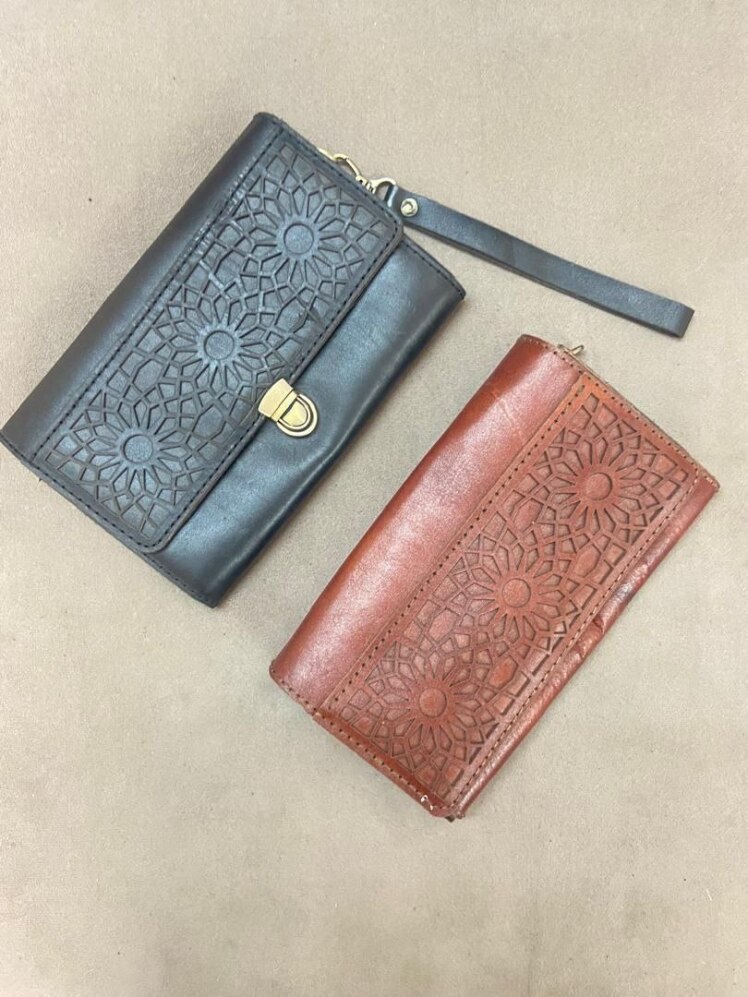 کیف دستی زنانه چرم طبیعی مدل اسلیمی 403